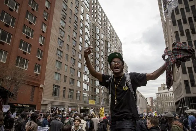 Demonstrators protest against police brutality against minorities, in New York April 14, 2015. (Photo by Brendan McDermid/Reuters)
