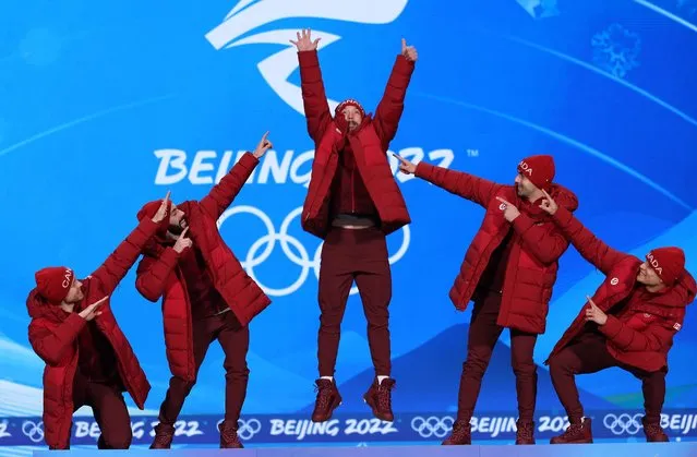 Gold medallists Charles Hamelin, Steven Dubois, Jordan Pierre-Gilles, Maxime Laoun and Pascal Dion of Team Canada celebrate during the Men's 5000m Relay medal ceremony on Day 13 of the Beijing 2022 Winter Olympics at Medal Plaza on February 17, 2022 in Beijing, China. (Photo by Sarah Stier/Getty Images)