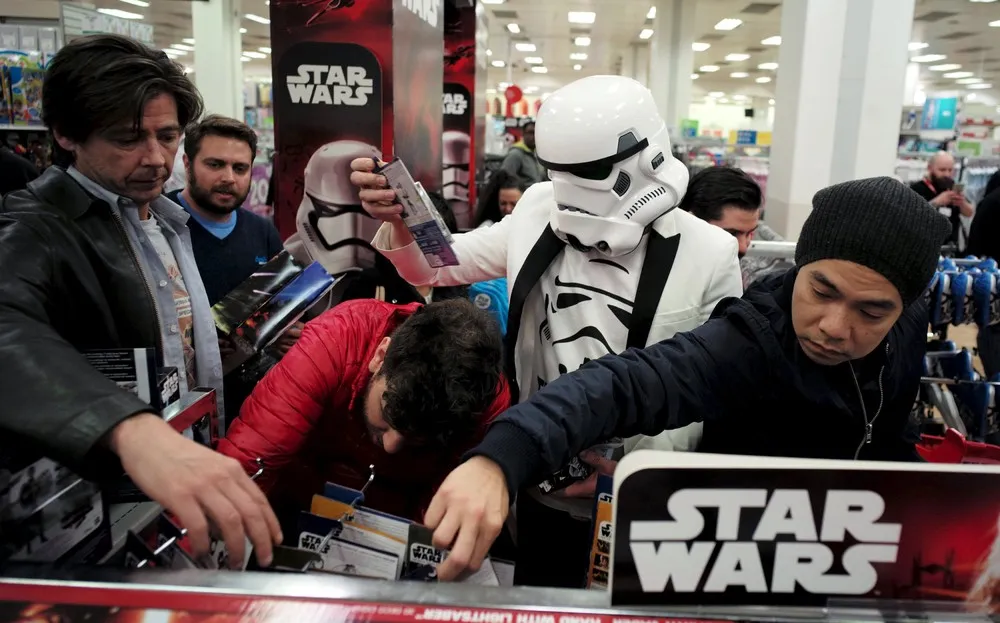 Consumer Madness “Star Wars” Fans