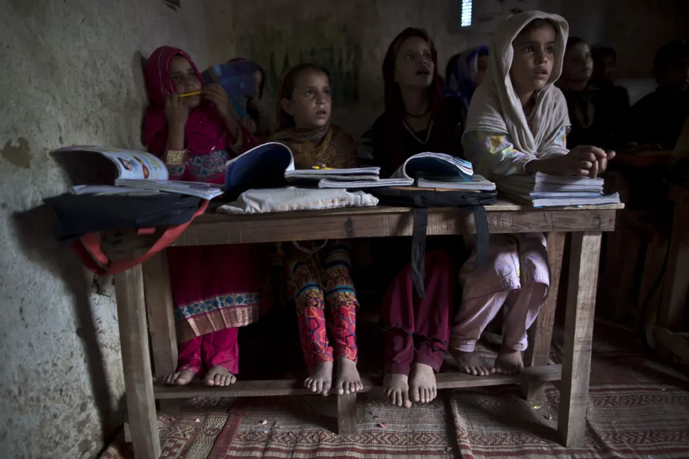 Pakistani Girls Struggle to be Educated