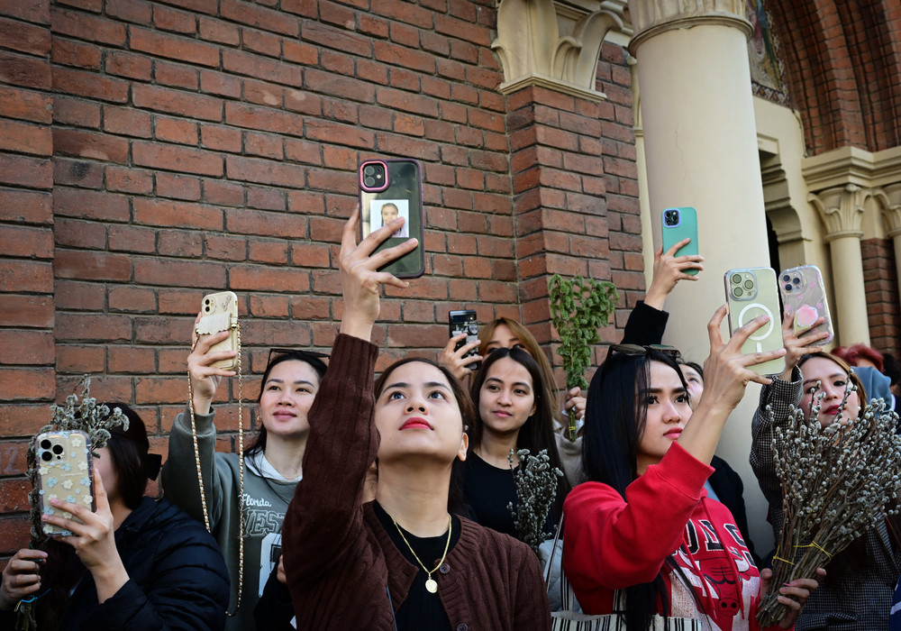 Pictures of the Year 2024, Part 051/240