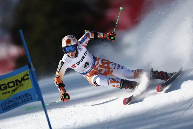 Slovakia's Petra Vlhova speeds down the course during an alpine ski World Championships giant slalom, in Meribel, France, Thursday, February 16, 2023. (Photo by Gabriele Facciotti/AP Photo)