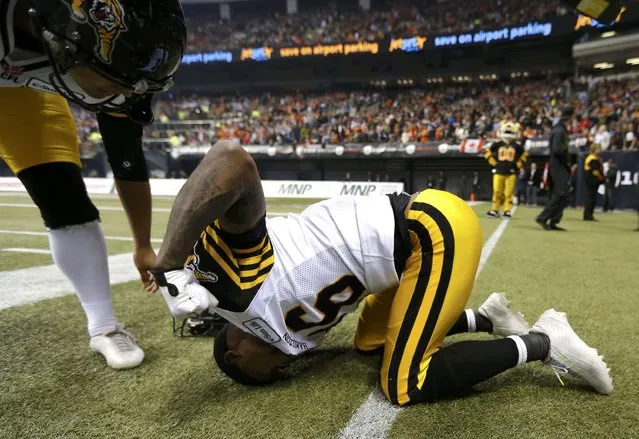 Hamilton Tiger Cats' Brandon Banks reacts after his touchdown was called back against the Calgary Stampeders during the CFL's 102nd Grey Cup football championship in Vancouver, British Columbia, November 30, 2014. (Photo by Todd Korol/Reuters)
