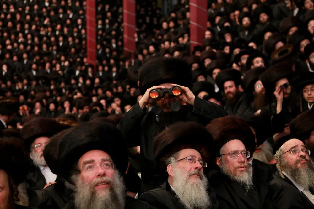 Reality of a Grand Hasidic Wedding