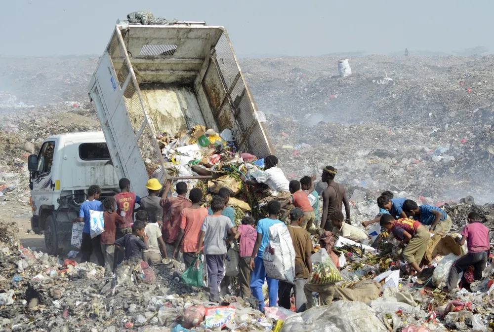 Yemeni Scavengers, Part 2