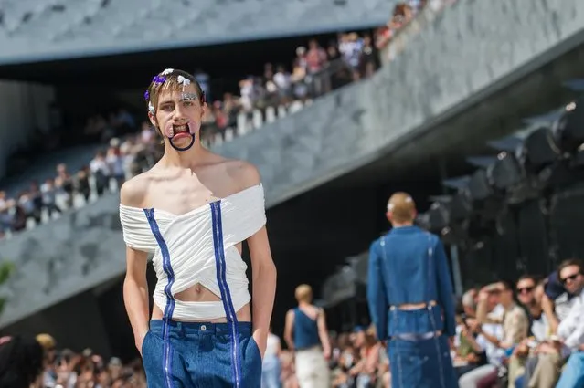 A model wears a creation by Hood by Air men's Spring/Summer 2016 collection, during Mode a Paris, at the Philharmonie de Paris in France, Sunday, June 28, 2015. (Photo by Kamil Zihnioglu/AP Photo)