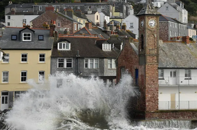 Large waves hit the sea wall with the arrival of Storm Ellen, in Kingsand, Cornwall, south west Britain, August 21, 2020. (Photo by Toby Melville/Reuters)