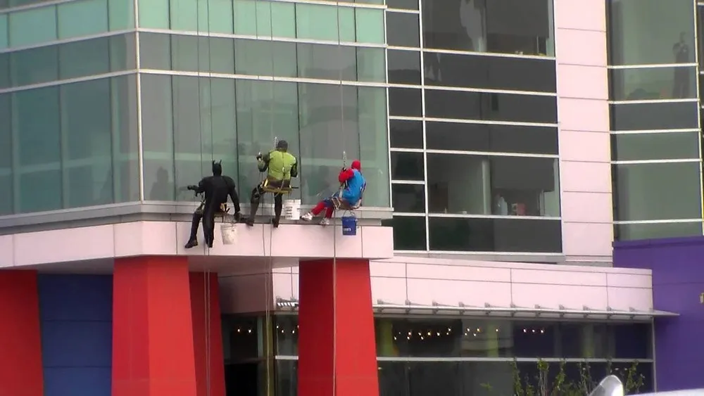 SuperHero Window Cleaning 