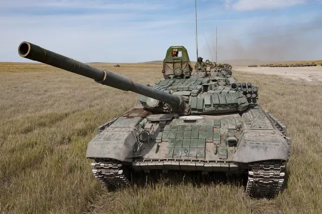 T-72 B tank takes part in the main stage of the Vostok 2018 large- scale military exercise held by the Russian Armed Forces and involving troops from China and Mongolia, at the Tsugol range, Transbaikal Territory, Russia on September 13, 2018. (Photo by Vadim Savitsky/Russian Defence Ministry Press Office/TASS)