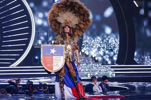 Miss Czech Republic, Karolína Kokešová, appears on stage during the national costume presentation of the 70th Miss Universe beauty pageant in Israel's southern Red Sea coastal city of Eilat on December 10, 2021. (Photo by Menahem Kahana/AFP Photo)