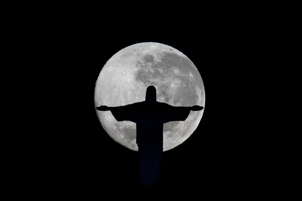 Simply Some Photos: Moonlit Night