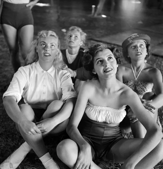 A picture of a group of circus girls sitting at a rehearsal for the Ringling Bros. and Barnum & Bailey Circus in Sarasota, FL in 1949. (Photo By Nina Leen/Time Life Pictures/Getty Images)
