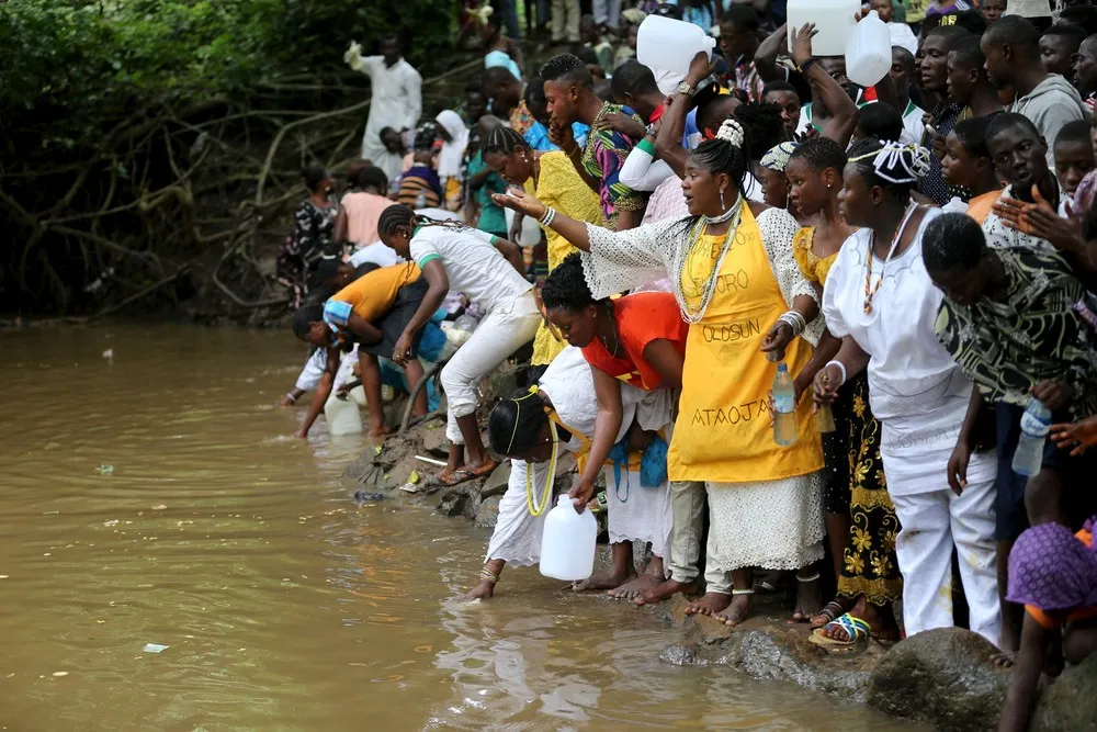 The Day in Photos – August 22, 2015