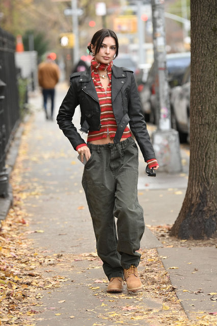 American model Emily Ratajkowski seen walking in New York on December 10, 2024 in New York City. (Photo by Michael Simon/Getty Images for The Loft Entertainment)