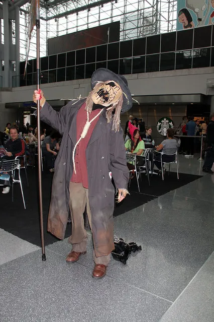 General Atmosphere at 2014 New York Comic Con – Day 2 at Jacob Javitz Center on October 10, 2014 in New York City. (Photo by Laura Cavanaugh/Getty Images)