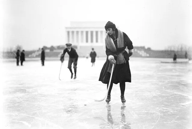 Ice skating at Lincoln Memorial, Washington, D.C. in January 1922. (Photo byHarris & Ewing/Library of Congress)