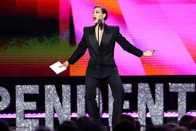 American comedian Audrey Plaza presents Best Supporting Performance award at the 38th Independent Spirit Awards in Santa Monica, California, U.S., March 4, 2023. (Photo by Mario Anzuoni/Reuters)