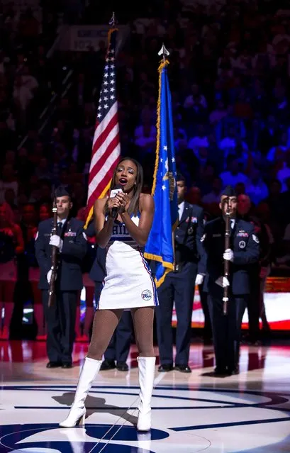 Philadelphia 76ers' Dancer Jemila performs the national anthem prior to an NBA basketball game against the Oklahoma City Thunder, Wednesday, October 26, 2016, in Philadelphia. Philadelphia 76ers national anthem singer Sevyn Streeter said she was told by the team she could not perform because of her “We Matter” jersey. The Sixers had Jemila sing the anthem. (Photo by Chris Szagola/AP Photo)