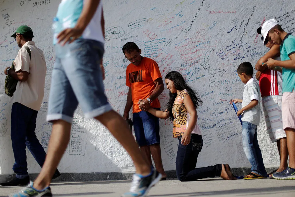 The Day in Photos – November 1, 2016