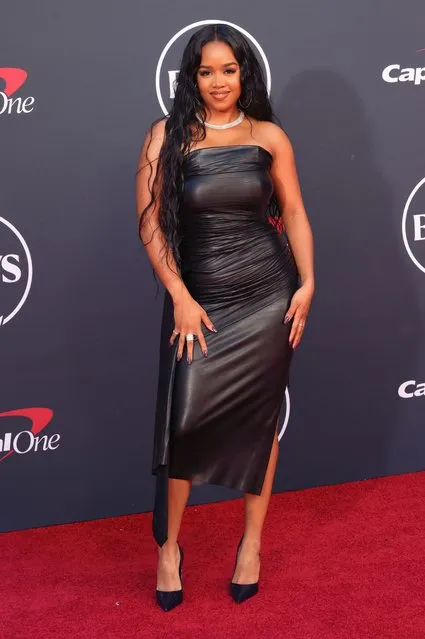 Singer H.E.R. attends the 2023 ESPYs Awards at the Dolby Theatre on July 12, 2023 in Hollywood, California. (Photo by David Livingston/FilmMagic)