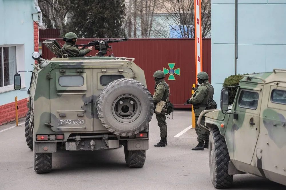 Russian Military Rolls into Ukraine