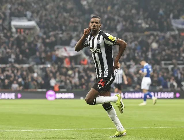 Newcastle United's Alexander Isak celebrates scoring the opening goal during the Premier League match between Newcastle United and Everton FC at St. James Park on April 2, 2024 in Newcastle upon Tyne, England.(Photo by Lee Parker - CameraSport via Getty Images)
