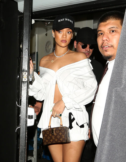 Rihanna Shows Off Her Body with stylish Louis Vuitton bag as she leaves The Nice Guy in West Hollywood on September 15, 2016. (Photo by Photographer Group/Splash News)