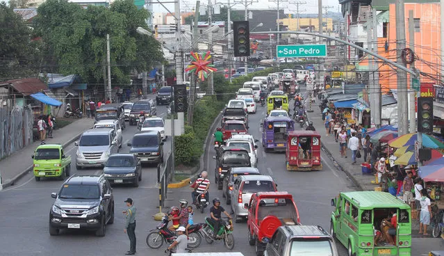 A view of a busy street in Davao city in southern Philippines December 23, 2016. (Photo by Lean Daval Jr./Reuters)