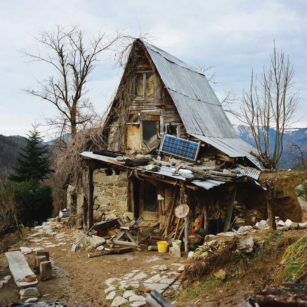 Europeans who Have Abandoned Civilisation