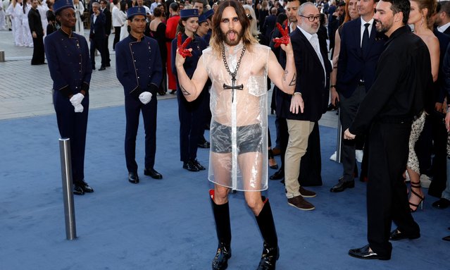 US actor Jared Leto poses during a photocall upon arrival to attend the Spring/Summer 2025 menswear ready to wear joint fashion show hosted by Vogue World as part of Paris Fashion Week at Place Vendome in Paris, on June 23, 2024, ahead of the upcoming Paris 2024 Olympic Games. (Photo by Geoffroy van der Hasselt/AFP Photo)