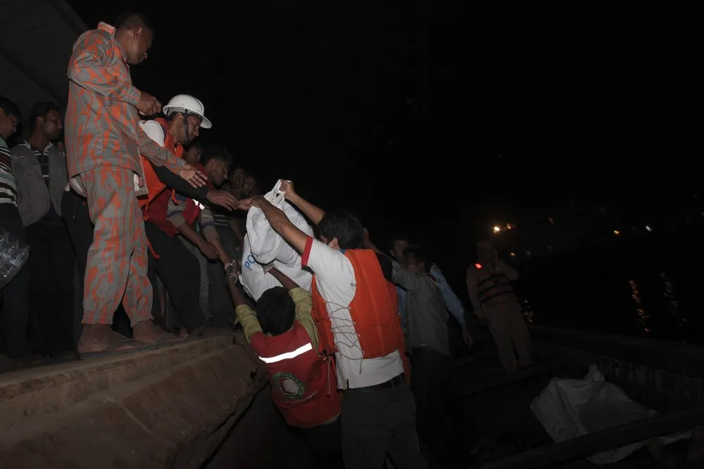 Ferry Capsizes in Bangladesh