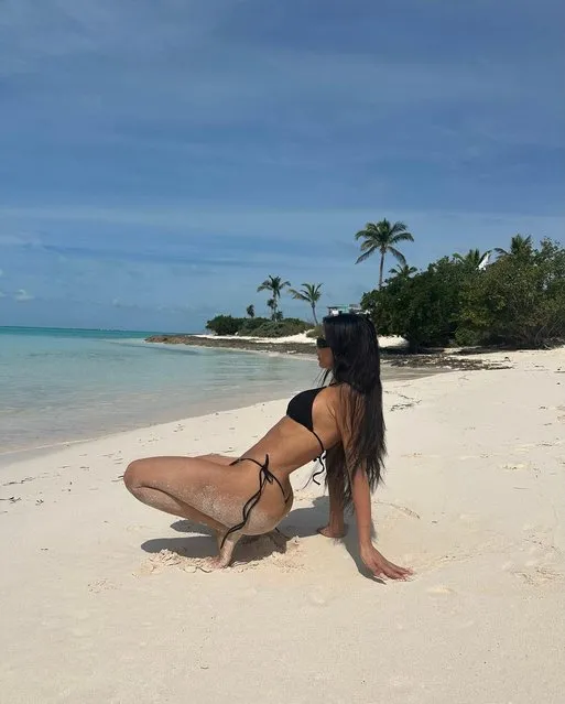 American media personality and socialite Kim Kardashian in the second decade of September 2023 bends it back in a bikini in paradise. (Photo by Kimkardashian/Instagram)