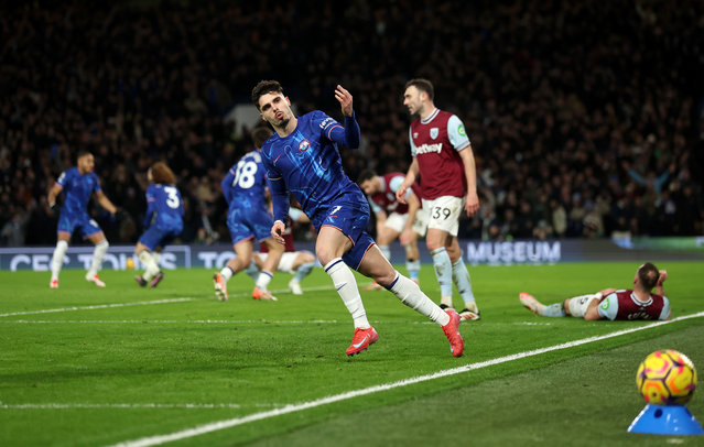 Pedro Neto of Chelsea celebrates scoring his team's first goal during the Premier League match between Chelsea FC and West Ham United FC at Stamford Bridge on February 03, 2025 in London, England. (Photo by Chris Lee - Chelsea FC/Chelsea FC via Getty Images)