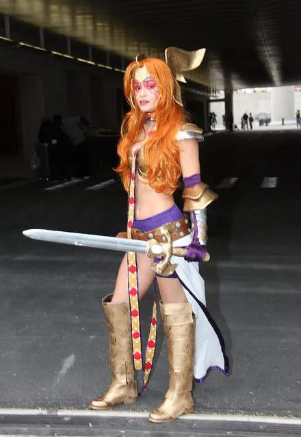 General Atmosphere at 2014 New York Comic Con – Day 2 at Jacob Javitz Center on October 10, 2014 in New York City. (Photo by Laura Cavanaugh/Getty Images)