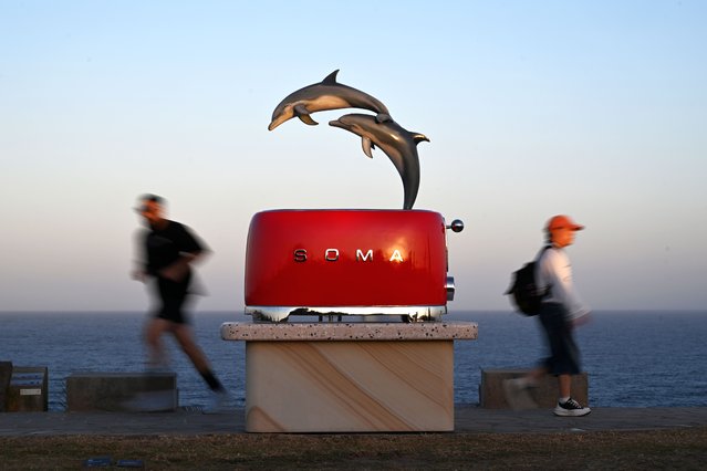 SOMA by Drew McDonald on the opening day of the “Sculpture by the Sea” outdoor exhibition in Bondi, Australia, on October 17, 2025. (Photo by Dean Lewins/AAP)