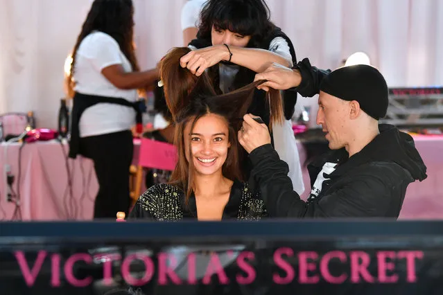 Kelsey Merritt prepares backstage during 2018 Victoria's Secret Fashion Show in New York at Pier 94 on November 8, 2018 in New York City. (Photo by Dia Dipasupil/Getty Images for Victoria's Secret)