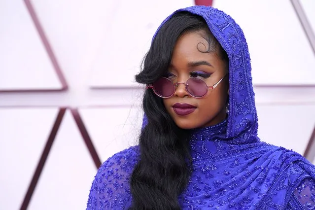 H.E.R. arrives at the Oscars on Sunday, April 25, 2021, at Union Station in Los Angeles. (Photo by Chris Pizzello/Pool via AP Photo)
