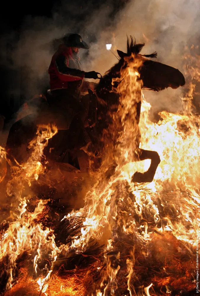 Las Luminarias de San Anton Festival