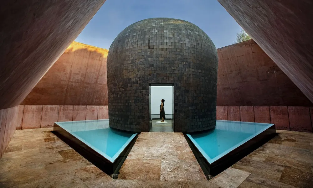 Some Photos: Contemporary Art