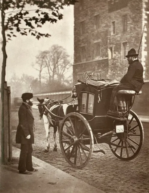 Black Cabs. (Photo by John Thomson/LSE Digital Library)