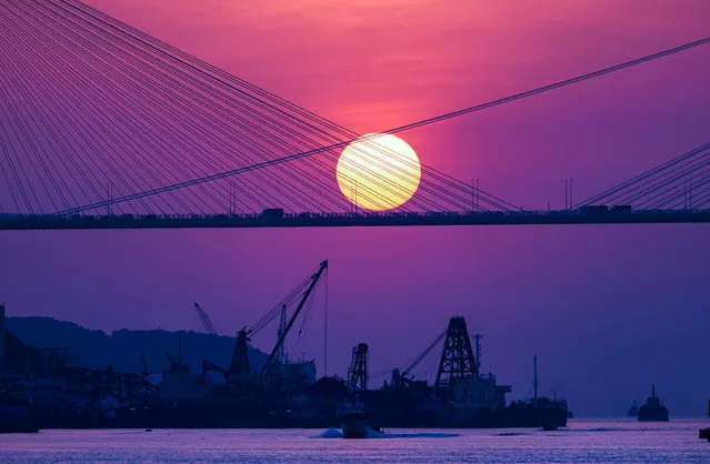 The Tingkau Bridge is seen at sunset on October 26, 2020 in Hong Kong, China. (Photo by Zhang Wei/China News Service via Getty Images)