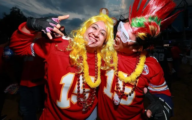 Fans of the Kansas City Chiefs pose for photos before the game against the Los Angeles Chargers at Estadio Azteca on November 18, 2019 in Mexico City, Mexico. (Photo by Manuel Velasquez/Getty Images)