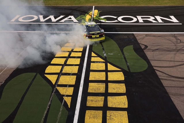 William Byron celebrates with a burnout after winning a NASCAR Cup Series race at the Iowa Speedway in Newton, Iowa, on Sunday, August 3, 2025. (Photo by Meg Oliphant/Getty Images)