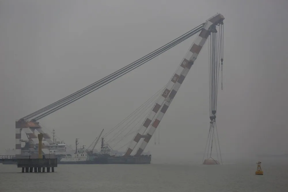 China Boat Capsize on Yangtze River