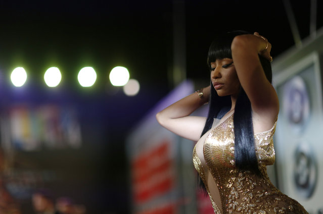 Nicki Minaj poses as she arrives at the 2015 MTV Video Music Awards in Los Angeles, August 30, 2015. (Photo by Mario Anzuoni/Reuters)