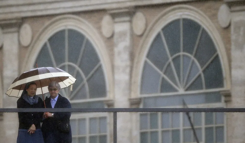 Easter 2015 Celebrating around the World. Part 1/3