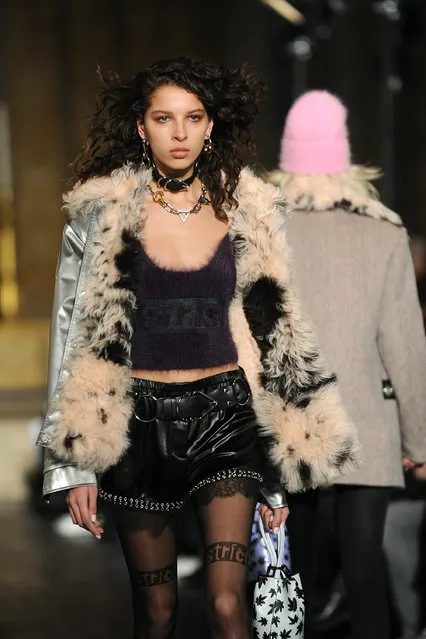 Fashion from the Alexander Wang Fall 2016 collection is modeled during New York Fashion Week, Saturday, February 13, 2016. (Photo by Diane Bondareff/AP Photo)