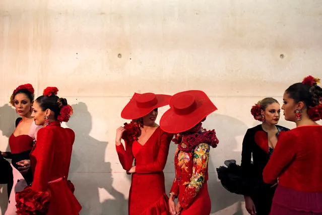 Models are seen backstage as they wear creations by Veronica de la Vega during the International Flamenco Fashion Show SIMOF in the Andalusian capital of Seville, Spain February 8, 2019. (Photo by Marcelo del Pozo/Reuters)