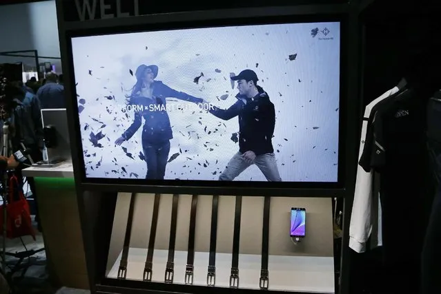 The Samsung wellness belt, called the Welt,  is on display at the Samsung booth during CES International, Friday, January 8, 2016, in Las Vegas. The belt keeps track of where its owner is notching his belt over time, counting his steps and tracking how long he remains seated. It's all motivation to move around, complete with guilt-inducing data analysis. (Photo by Gregory Bull/AP Photo)