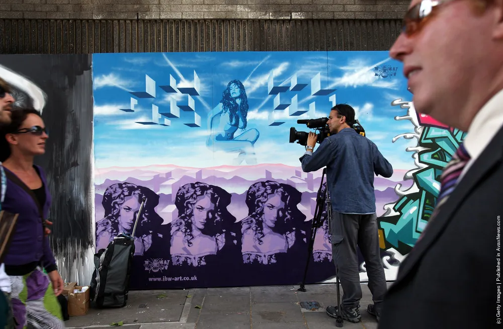 Graffiti Artists Collaborate For Europe's Largest Street Art Project In Bristol